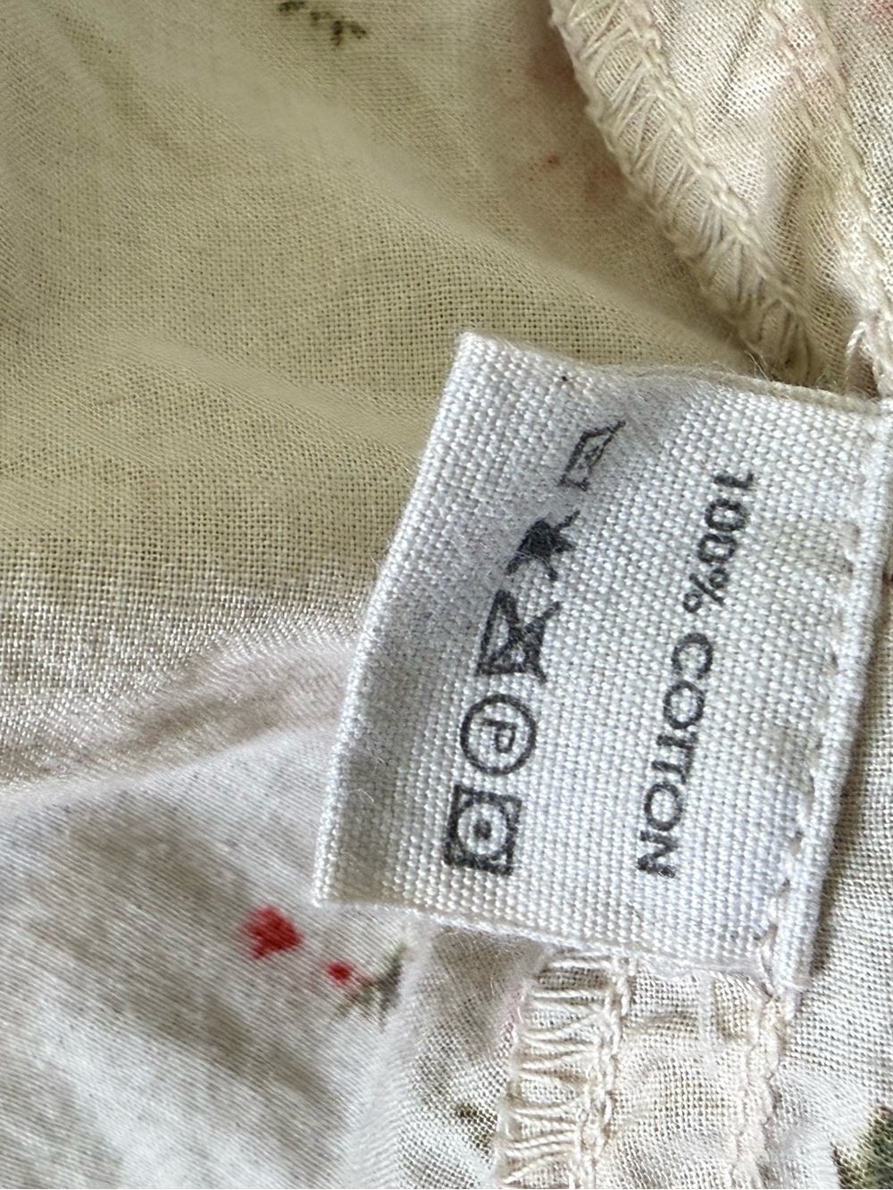 Magnolia Pearl FLORAL CLEMENTINE SLIP 143 in Postcards Kitten Appliqué Dress OS - Picture 7 of 12